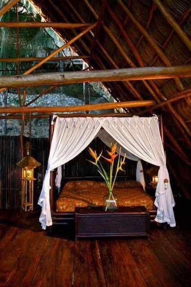 Casa Pericos Yelapa Hotell Exteriör bild